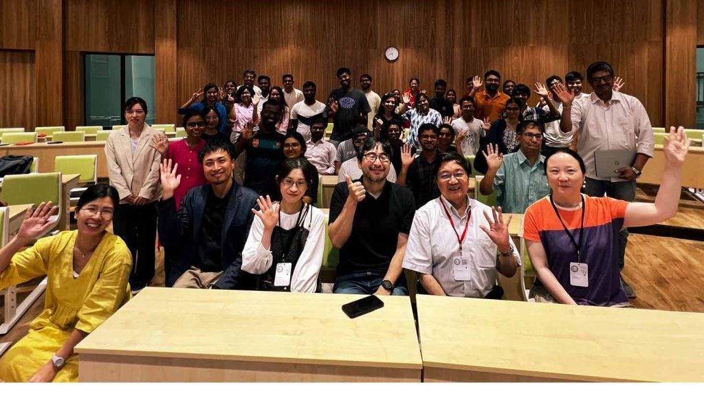 インド工科大学ハイデラバード校におけるセミナー (Gogami gave a seminar talk in IITH, India)